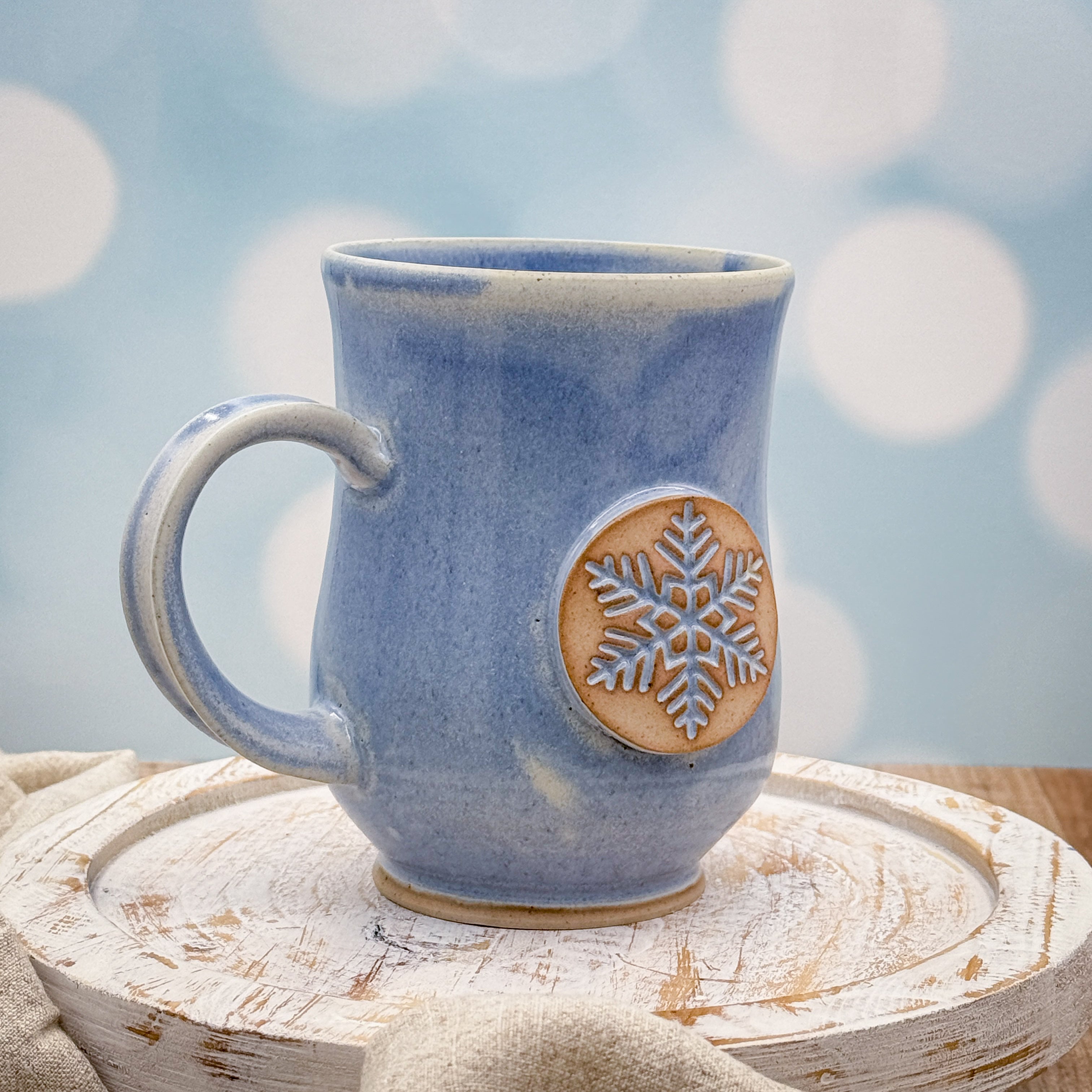 Frosted Blue Snowflake Mug - 18oz