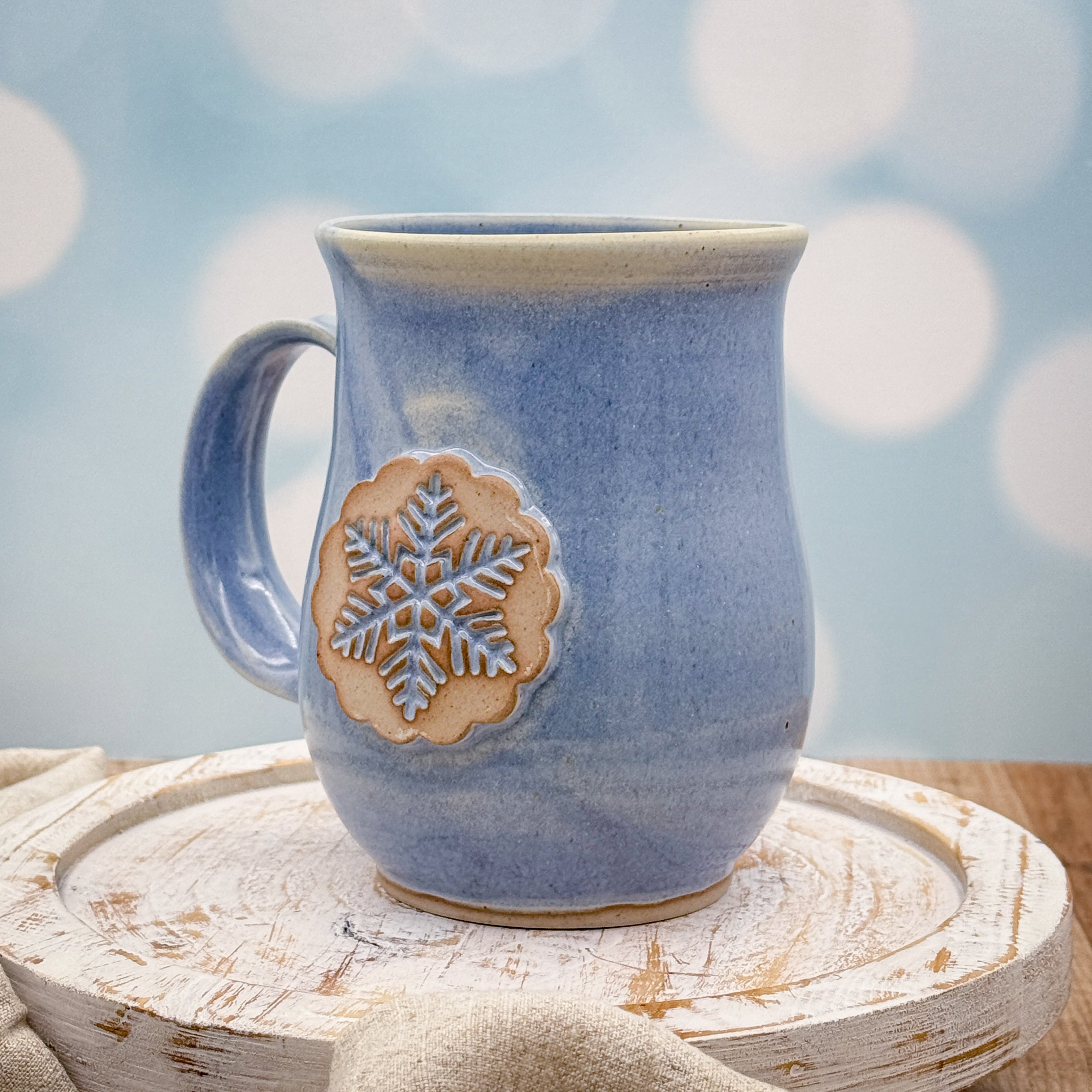 Frosted Blue Snowflake Mug - 20oz